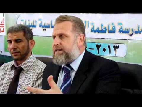 الأمين العام للمقاومة الشعبية يشارك في حفل افتتاح مدرسة الشهيدة فاطمة النجار غرب غزة