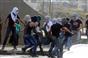 عشرات الإصابات خلال مواجهات مع الاحتلال بنابلس