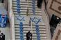 وزراء أردنيون يدوسون علم إسرائيل والأخيرة تحتج